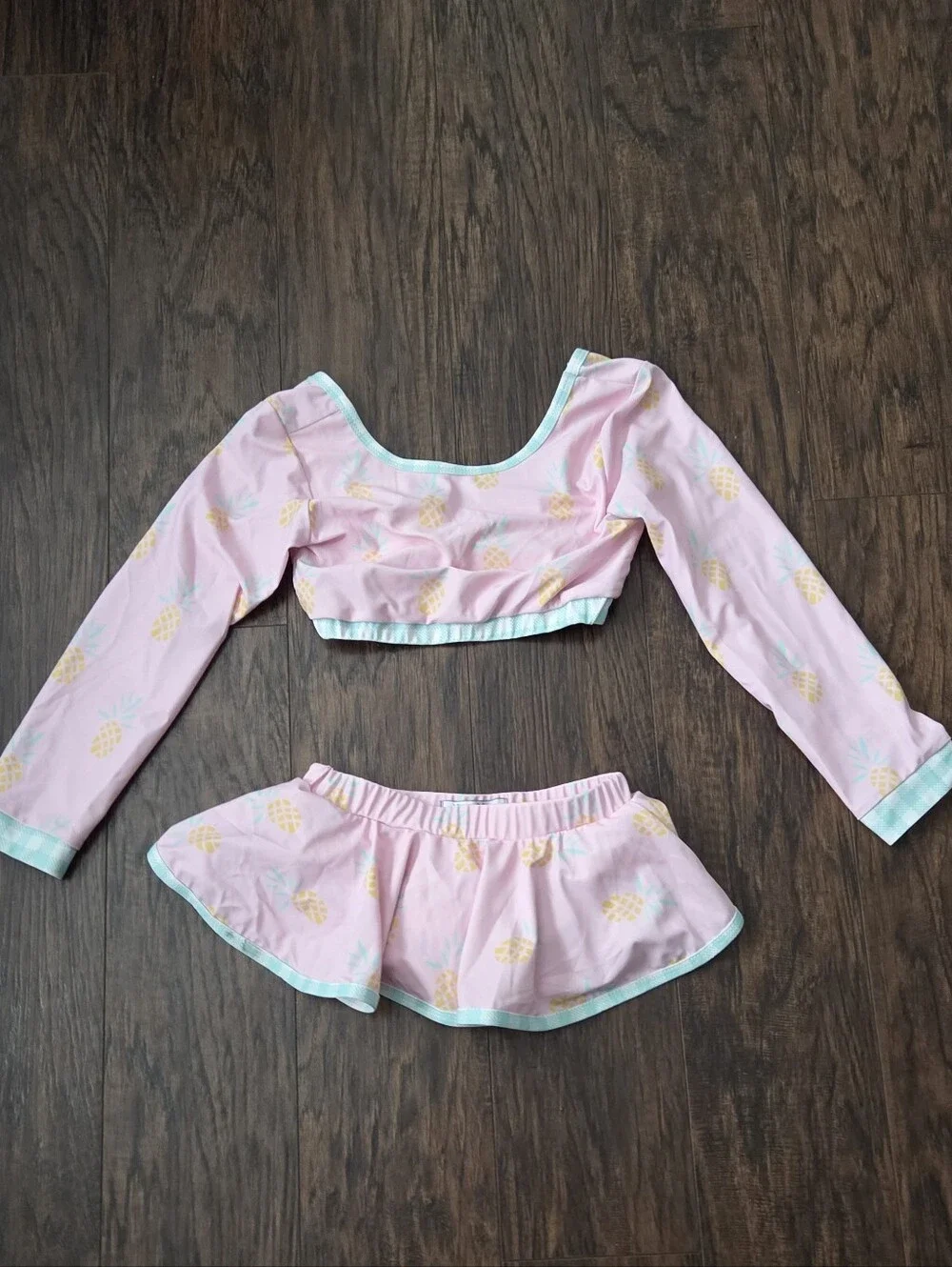 sugar bee gently used